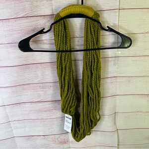 Bora‎ Scarf and Alpaca Acrylic Lemon Grass And Citron